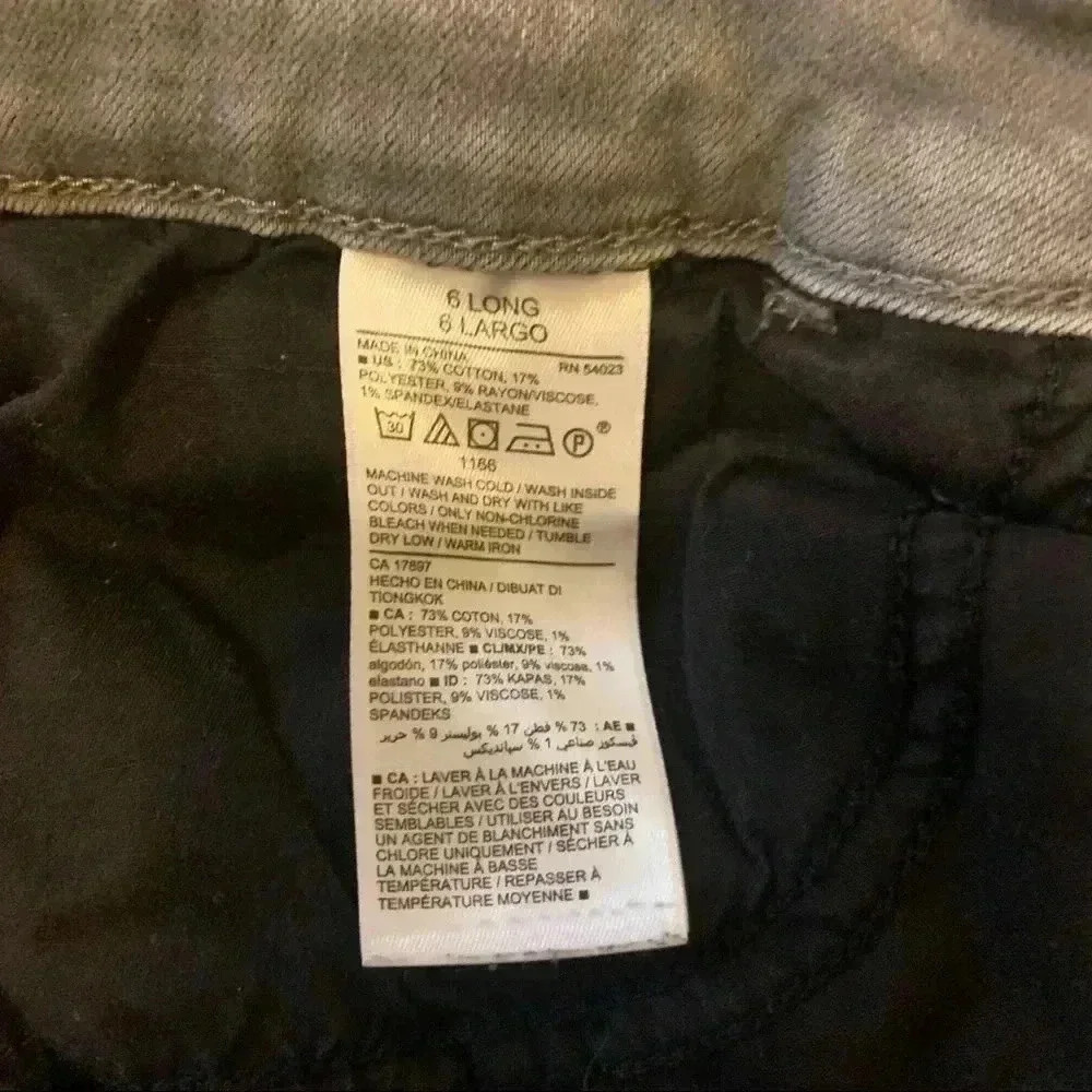 Old Navy grey mid rise stretch skinny jeans - Picture 7 of 7